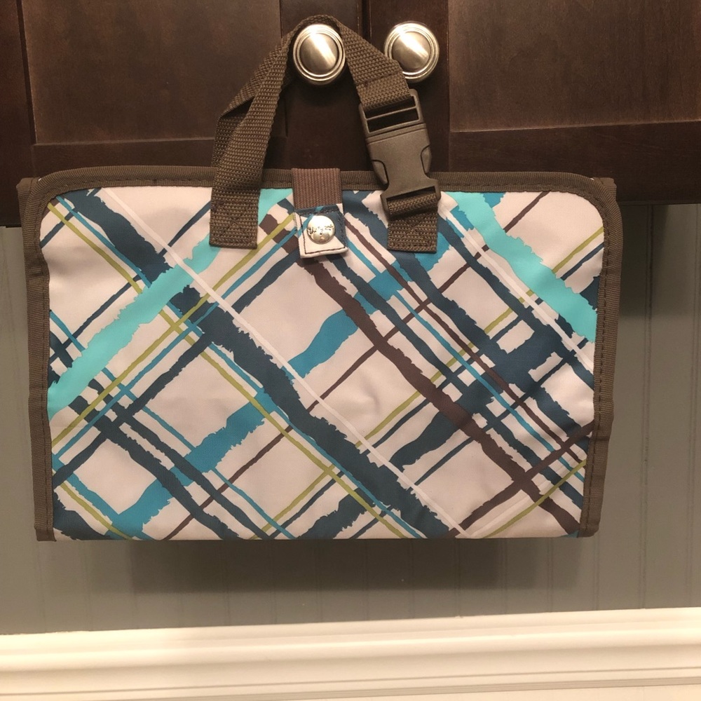 Thirty One hanging travel organizer